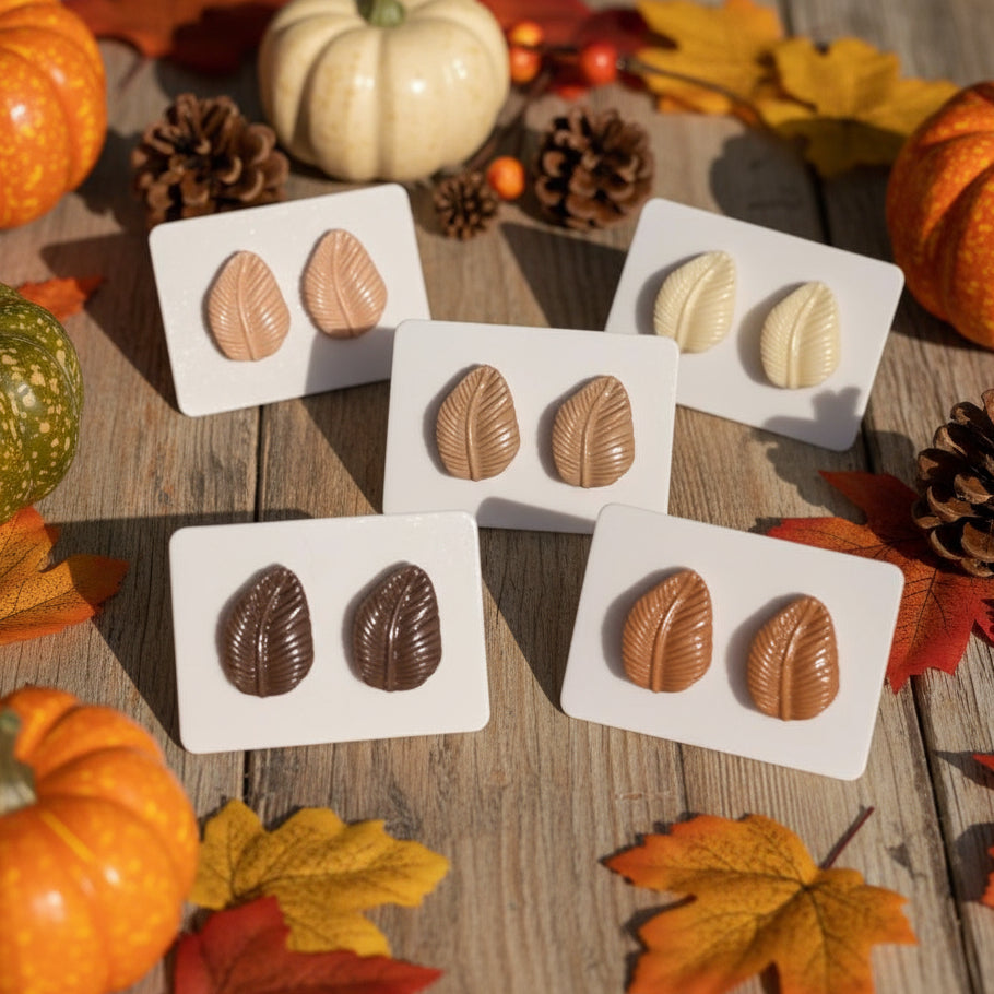 Leaf Earrings (14mm)